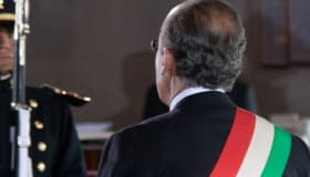 Llegan a 25 mil las firmas contra Calderón en Harvard