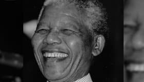 Sepultan los restos de Nelson Mandela