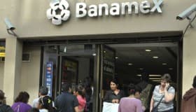 8 claves de la reforma financiera que promulgó EPN