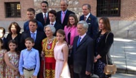 Soy una "Sancho Panza femenina": Poniatowska (discurso Premio Cervantes)