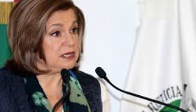 Frente común ante delitos electorales, acuerdan PGR y procuradurías estatales