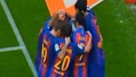 Multan al Valencia por este botellazo contra Neymar (Video)