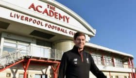 Steven Gerrard pulirá a los nuevos talentos del Liverpool (Video)