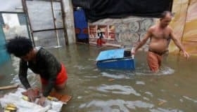 10 muertos y una isla desolada deja 'Irma' a su paso por Cuba (Videos)