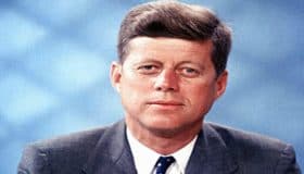 Recuerdan en Dallas 54 aniversario del homicidio de John F. Kennedy