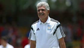 Ricardo Ferretti llega a 64 años como "genio y figura" del futbol mexicano (Video)