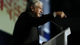 Arrasa Morena: Presidencia, cinco gubernaturas y Congreso, según encuesta de Berumen e Ipsos