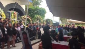 Rinden homenaje a bomberos fallecidos en Tultepec por explosiones de pirotecnia