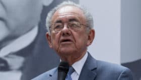 Próximo gobierno analiza retomar proyecto del Tren México-Querétaro