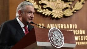 Va gobierno federal por tres grandes reformas constitucionales (Nota y Video)