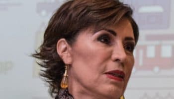 Que Rosario Robles se convierta en testigo colaborador es resultado de su desesperación: abogado