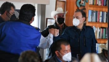Baja el INE spots de Durazo por extemporáneos