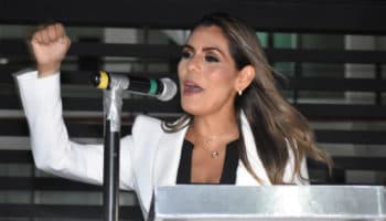 Aristegui en Vivo: Asume Evelyn Salgado candidatura en Guerrero; caudillo en Guanajuato; el perdón maya y más