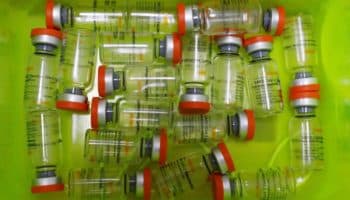 Anticuerpos con vacuna de Sinovac se disipan luego de seis meses: estudio