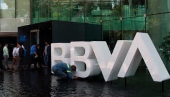 BBVA aumenta previsión de crecimiento en 2023 de 0.6% a 1.4%