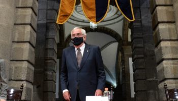 Graue y académicos rechazan acusación contra científicos por parte de FGR