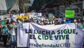 Aristegui en Vivo: 3,500 mdd más a Pemex; niega UIF investigar a Gertz; pide UNAM solución en CIDE y más