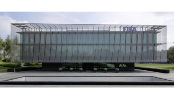 Suspenden FIFA y UEFA a selección y clubes rusos | Video