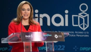 Responde INAI a AMLO: ni usted ni nosotros tenemos facultades para dar a conocer sueldo de Loret