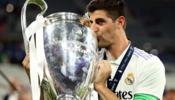 Champions League: Es Thibaut Courtois el Jugador del Partido en París | Tuit
