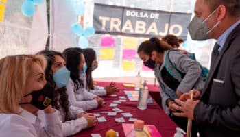 México creó casi 111,700 empleos formales en primer mes de 2023