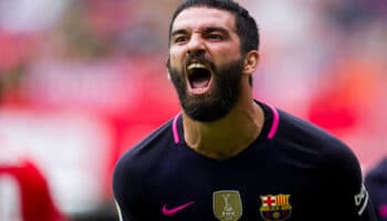 Acepta Arda Turan un año de cárcel por fraude hacendario, pero no ingresará a prisión | Video