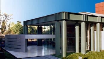 'Hotel Nirvana', obra inédita de Juan Villoro, se estrena en el Cenart