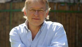 “Los niños nos enseñan a definir lo verdaderamente importante”: Luis Pescetti