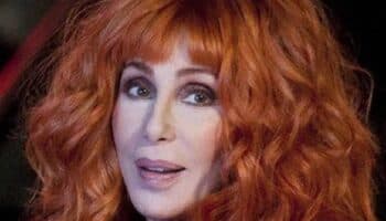 Libro de memorias de Cher saldrá a la venta en noviembre