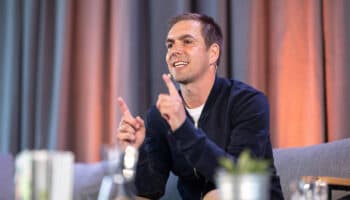 Philipp Lahm tunde a FIFA por designación del Mundial 2034 en Arabia Saudita