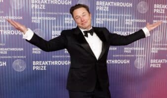 Elon Musk vuelve a hacer negocios con el Gobierno de EE.UU.