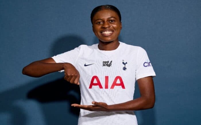 Denuncia futbolista del Tottenham Hotspur insultos racistas en redes