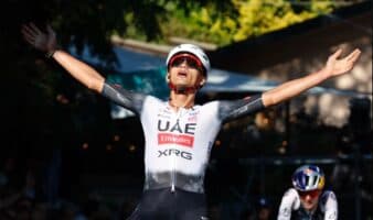 Isaac del Toro logra en el Giro de Emilia su decimocuarta victoria del año