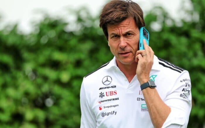 F1: Toto Wolff planea vender parte de su accionariado en Mercedes