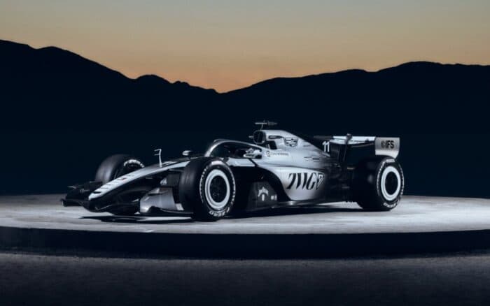 F1: Cadillac exhibe el monoplaza de 'Checo' Pérez y Bottas | Video