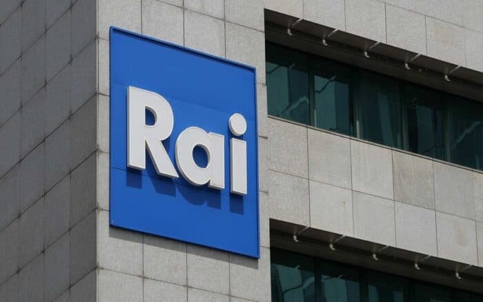 Milano-Cortina 2026: Estallan protestas de periodistas deportivos de la RAI contra su director | Video