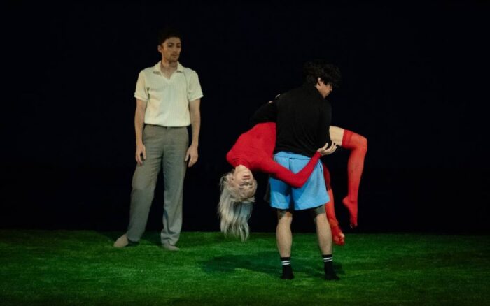 Danza contemporánea viste al Teatro Casa de la Paz