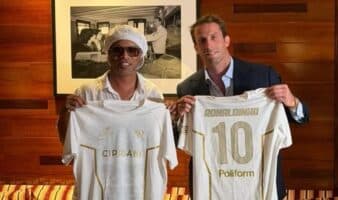 Anuncia Ronaldinho, de 46 años, su regreso al futbol profesional con el Ravenna de Italia | Video
