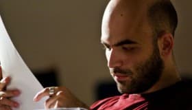 "Si la droga se legaliza en México, los cárteles explotarán en un segundo": Saviano en CNN