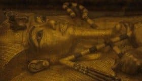 Hallan material "extraterrestre" en daga de Tutankamón