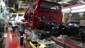 Producción de autos en México se desploma 9.07% interanual en abril
