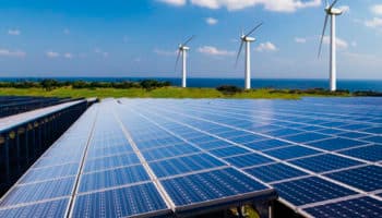 Electricidad solar y eólica superó por primera vez a los fósiles en la UE durante 2025