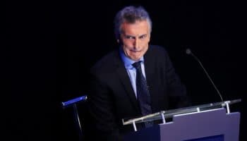 Gobierno de Argentina denuncia a expresidente Macri por envío de material bélico a Bolivia