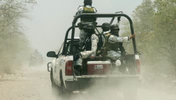 Reportan enfrentamientos en Michoacán tras desaparición de fundador de las autodefensas