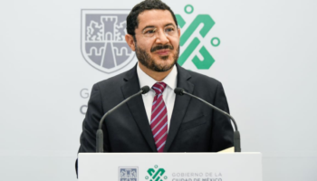 Según video y testimonios joven fue empujada en el Metro Hidalgo: Batres