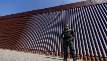 Familiares de migrante mexicano que murió en mano de la Patrulla Fronteriza de EU presenta demanda