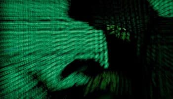 Hackers robaron a Twitter 200 millones de mails de usuarios