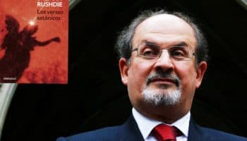 Por qué 'Los versos satánicos' de Salman Rushdie sigue siendo tan controvertido décadas después de su publicación