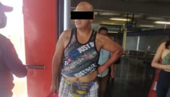 Al estilo Mike Tyson, hombre le arranca la oreja a otro en Metro Xola y lo detienen | Imágenes fuertes