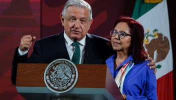 Prevé López Obrador que amparos contra plan piloto de la SEP no prosperen